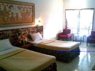 Pulau Bali Hotel Denpasar Redpartner Esterno foto