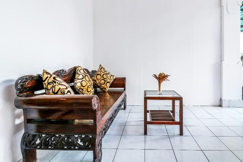 Pulau Bali Hotel Denpasar Redpartner Esterno foto