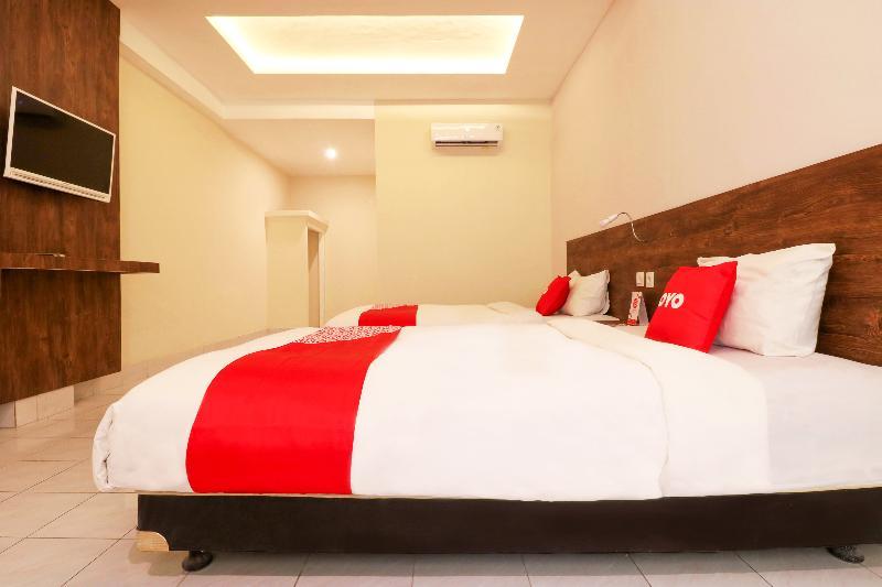 Pulau Bali Hotel Denpasar Redpartner Esterno foto